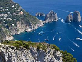 Capri sceglie le Stealth Fighter 4 contro l'abbandono di rifiuti
